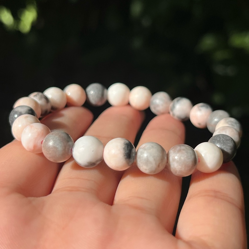 8mm stretchable‎ pink zebra jasper bracelet